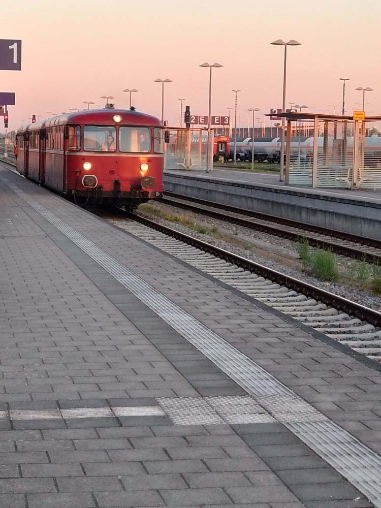 MMW 02